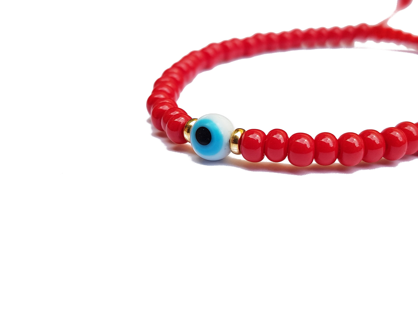 Pulsera Roja De Protección Con Ojo Turco Blanco Y Donas De Oro