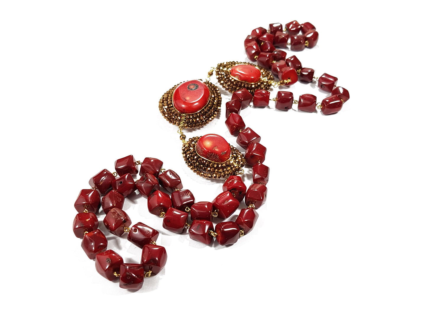 Collar de piedras naturales