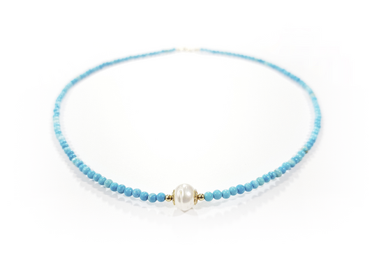 Gargantilla turquesa con perla natural al centro