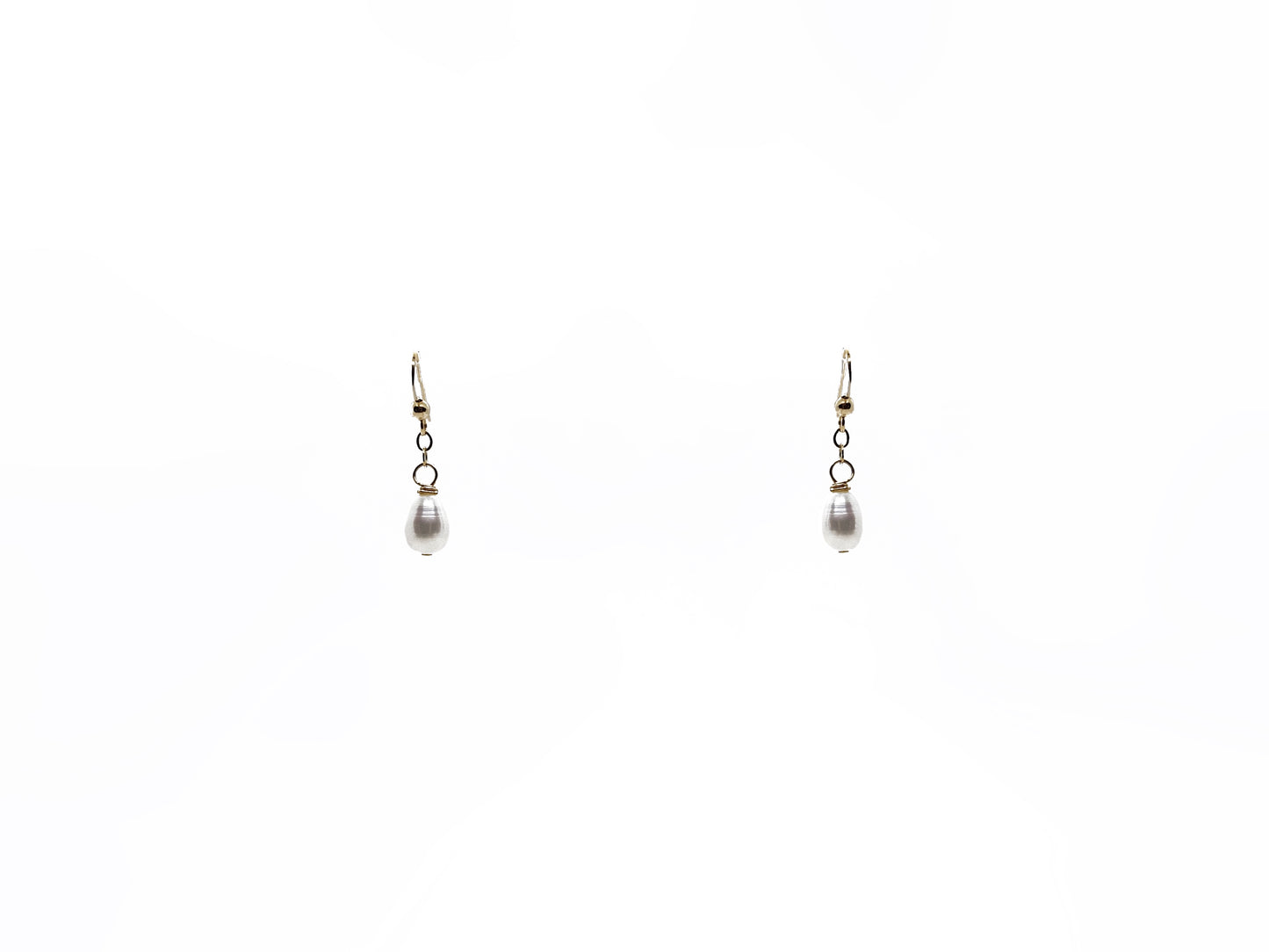 Aretes de perla natural gota