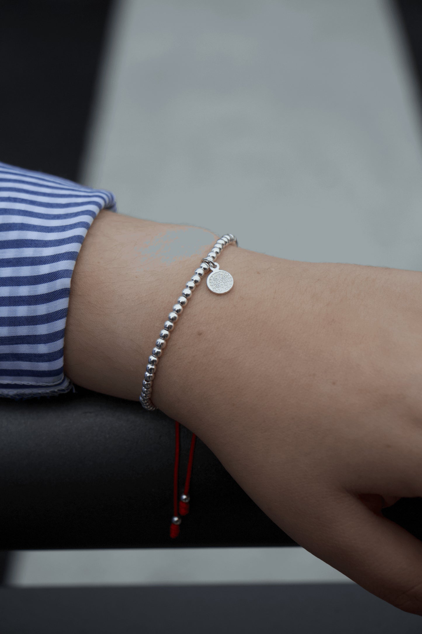 Pulsera De Protección De Plata Con Medalla De San Benito