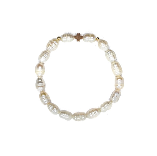 Pulsera perla barroca con cruz de hematita