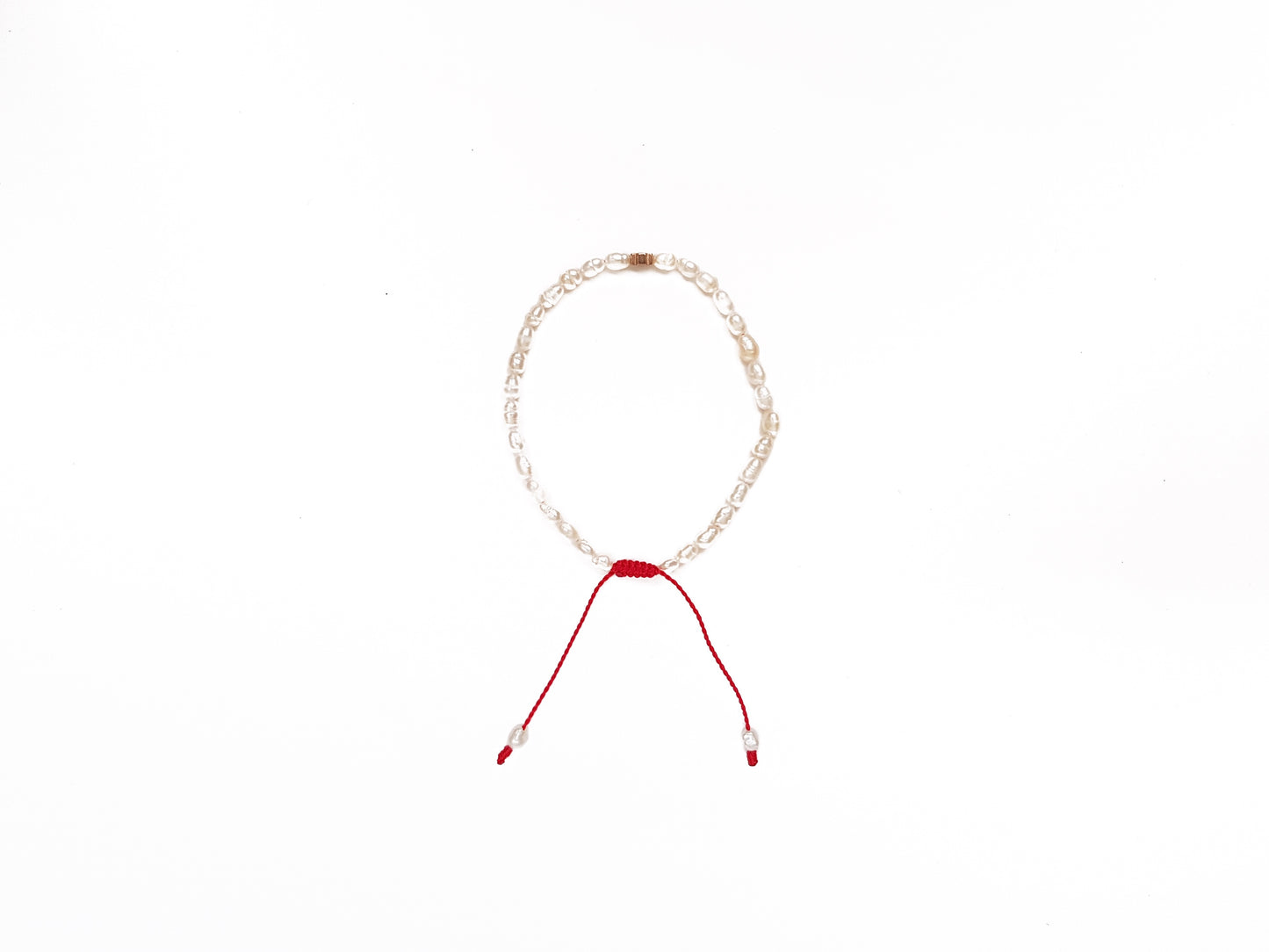 Pulsera De Protección Con Perlas Y Cruz De Hematita
