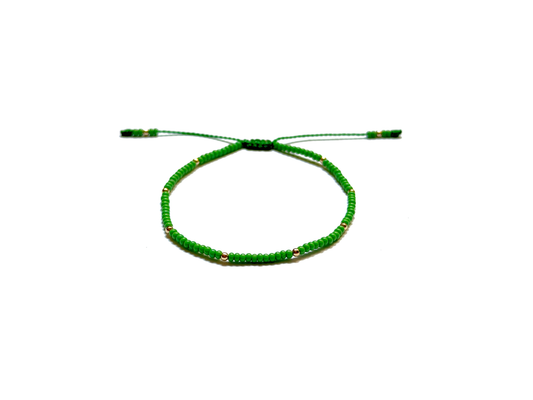 Pulsera Verde De Protección Con Puntos De Oro