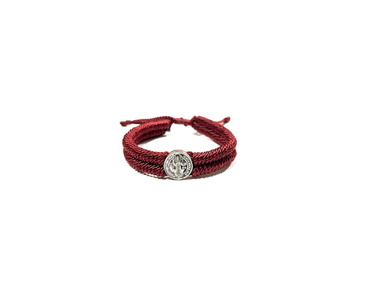 Pulsera Roja Tejida De Protección Con Medalla De San Benito