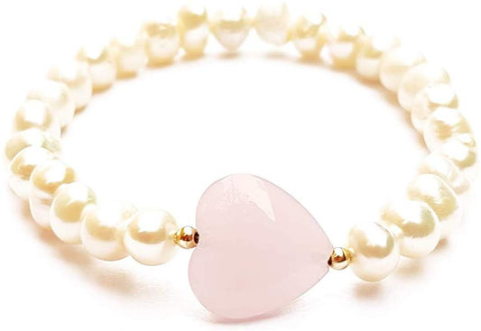 Pulsera de perlas con corazón rosa