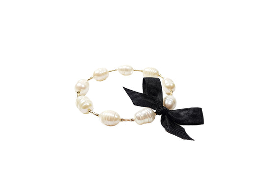 Pulsera De Perlas Y Oro Con Moño Negro