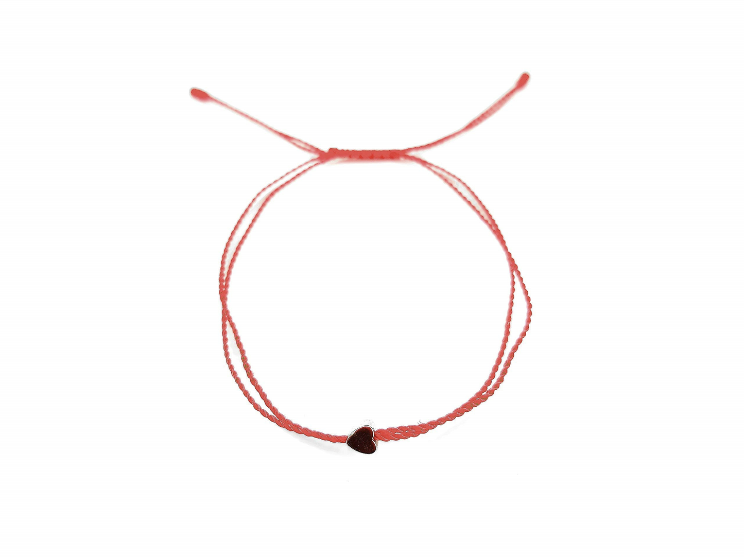 Pulsera de hilo con corazón de hematita