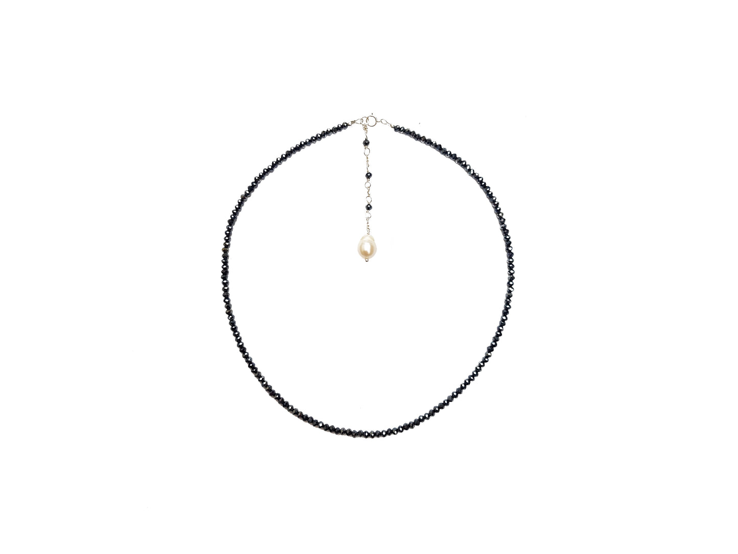 Gargantilla cristal negro acerina con perlas naturales colgantes