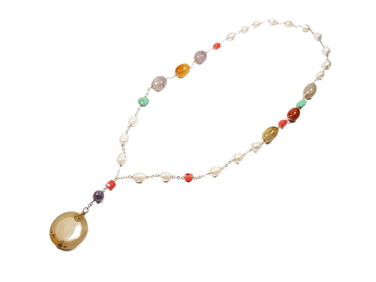 Collar engarzado de perlas cultivadas con ágatas multicolor